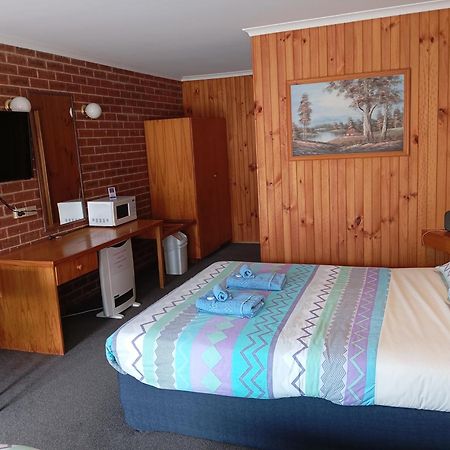 Orbost Country Road Motor Inn Екстер'єр фото