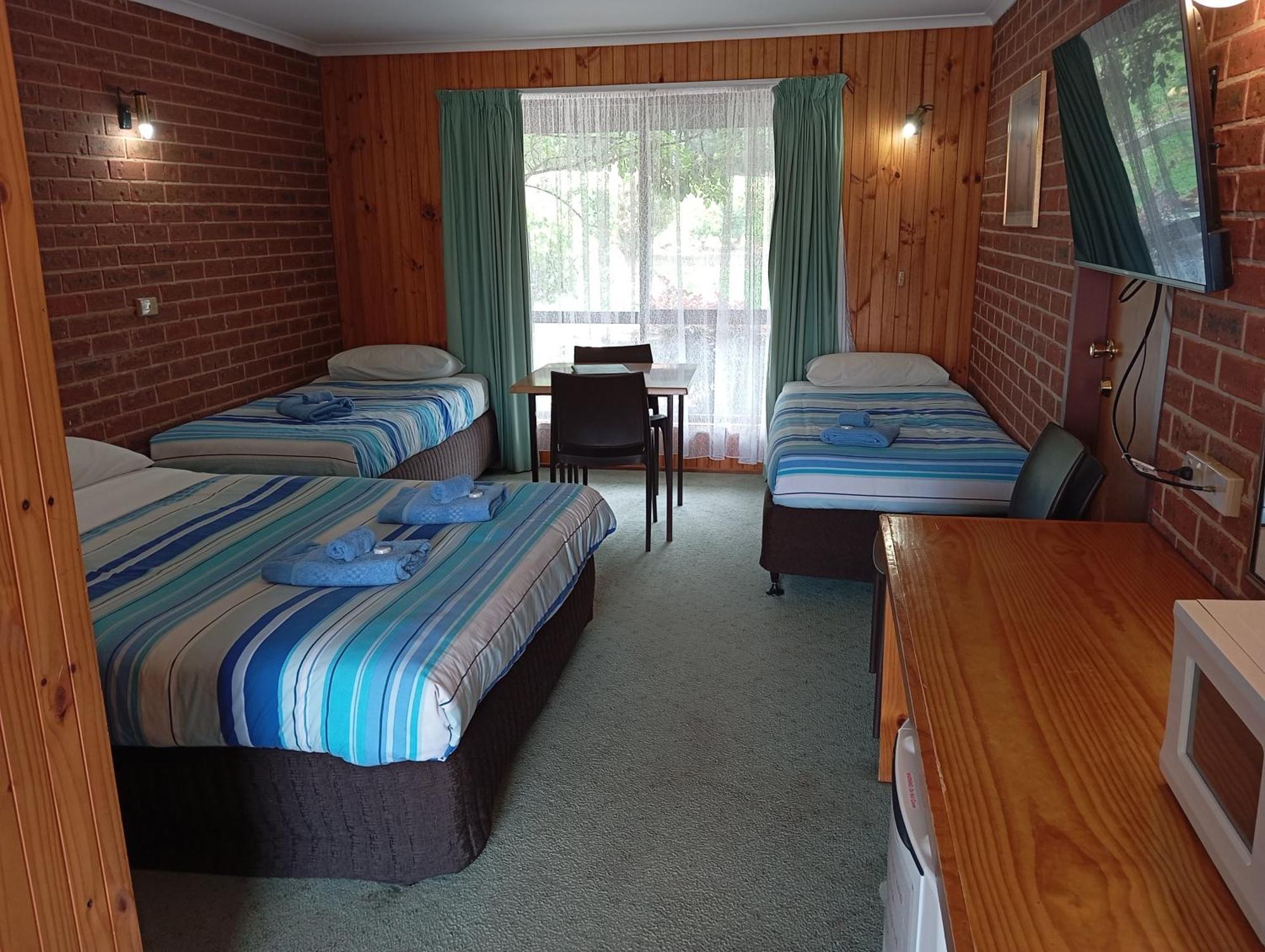 Orbost Country Road Motor Inn Екстер'єр фото